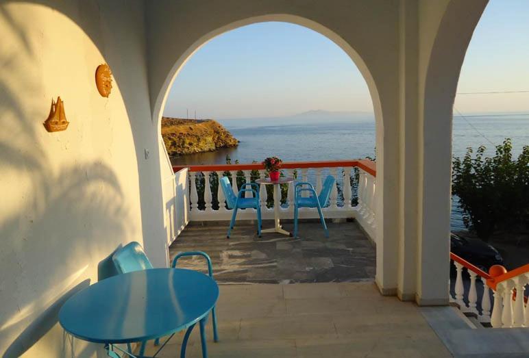 Villa Bonatsa Andros Home Batsíon Exterior photo